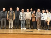 SAHNE ALTINDA DEVLEŞEN GENÇ YETENEKLER:PENDİK'TE TİYATRO ŞÖLENİ