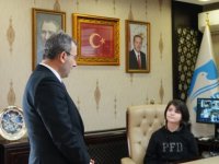 PENDİK'TE BAŞKANLIK MAKAMI GELECEĞİN TEMİNATI ÇOCUKLARA EMANET