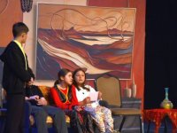 “YIL SONU GÖSTERİLERİ” TİYATROYLA BAŞLADI