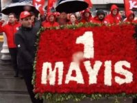 DİSK'TEN TAKSİM'DE 1 MAYIS ÇELENGİ:''MÜCADELE AZMİNİ SELAMLIYORUZ''