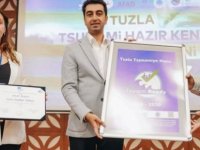 TUZLA'YA UNESCO TARAFINDAN ''TSUNAMİYE HAZIR KENT'' SERTİFİKASI VERİLDİ
