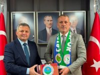 PENDİK RİZELİLER DERNEĞİ'NDEN MHP PENDİK İLÇE BAŞKANI MUHARREM KIR'A HAYIRLI OLSUN ZİYARETİ