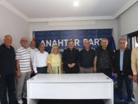 ANAHTAR PARTİSİ PENDİK İLÇE BAŞKANI İSMAİL BÜYÜKKAYIKÇI BASIN MENSUPLARIYLA BULUŞTU