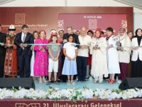 PENDİK'TE KÜLTÜR BULUŞMASI:21 ULUSLARARASI GELENEKSEL EL SANATLARI FESTİVALİ KAPILARINI AÇTI
