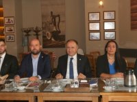 YENİ PARTİ PENDİK'TE KONGRE HEYECANI: NİYAZİ GÜNERİ BASIN MENSUPLARIYLA BULUŞTU