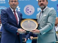 BAŞKAN AHMET CİN'E AHİLİK BERATI TAKDİM EDİLDİ