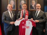 PENDİKSPOR HEYETİNDEN MHP İSTANBUL İL BAŞKANI VOLKAN YILMAZ'A ZİYARET