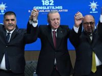 PARTİLERİNDEN İSTİFA EDEN 9 İLÇE BELEDİYE BAŞKANI AK PARTİ'YE KATILDI
