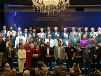 ÜMRANİYE BELEDİYESİ 2026-2027 KÜLTÜR VE SANAT SEZONU ÖDÜL TÖRENİYLE AÇILDI