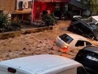 İSTANBUL'DA SAĞANAK DEHŞETİ: CAN KAYBI 3'E YÜKSELDİ KAYIP 5 KİŞİ ARANIYOR
