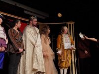 TUZLA BELEDİYESİ KENT TİYATROSU'NDAN ''SHAKESPEARE KULİSİ'' PRÖMİYERİ