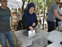 Seçim Sonuçları Açıklandı, Mahalleli ‘kütüphane Kafe’ Olsun Dedi