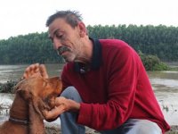 KÖPEĞİNİN YÜZEREK EVE DÖNMESİ GÖZYAŞLARINA BOĞDU