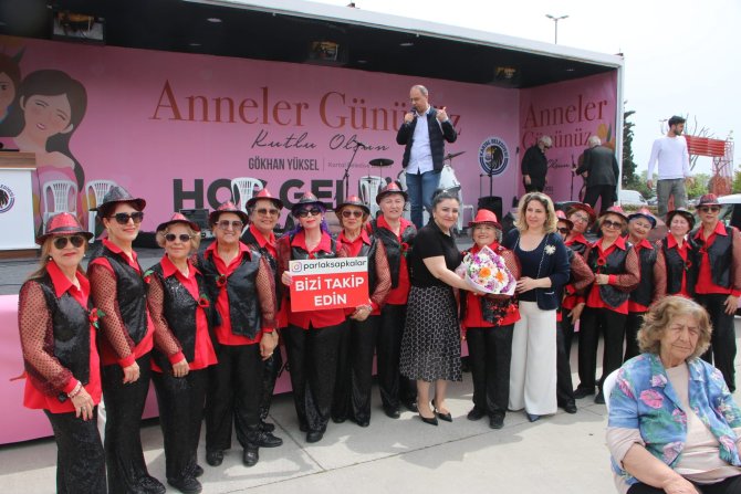 kartal-anneler-gunu-4.jpeg