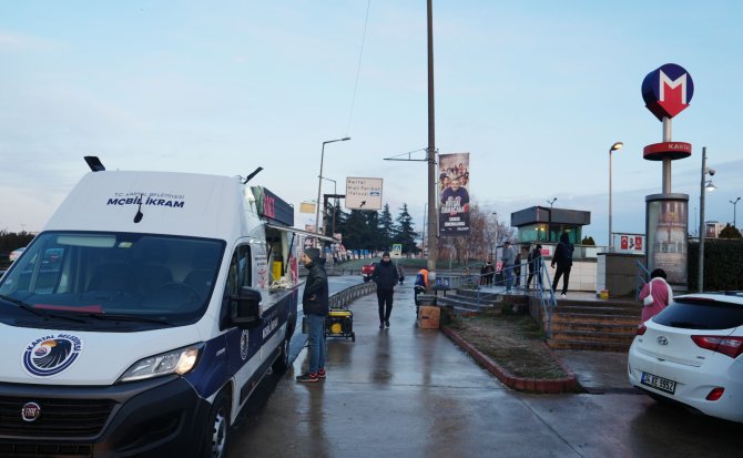 kartal-belediyesinden-sicak-destek-foto-2.jpg