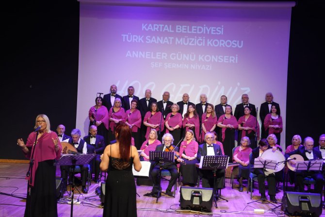 kartalda-anneler-gunu-coskusu-4.jpg