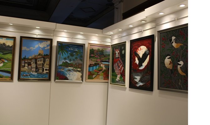 p12-002.JPG