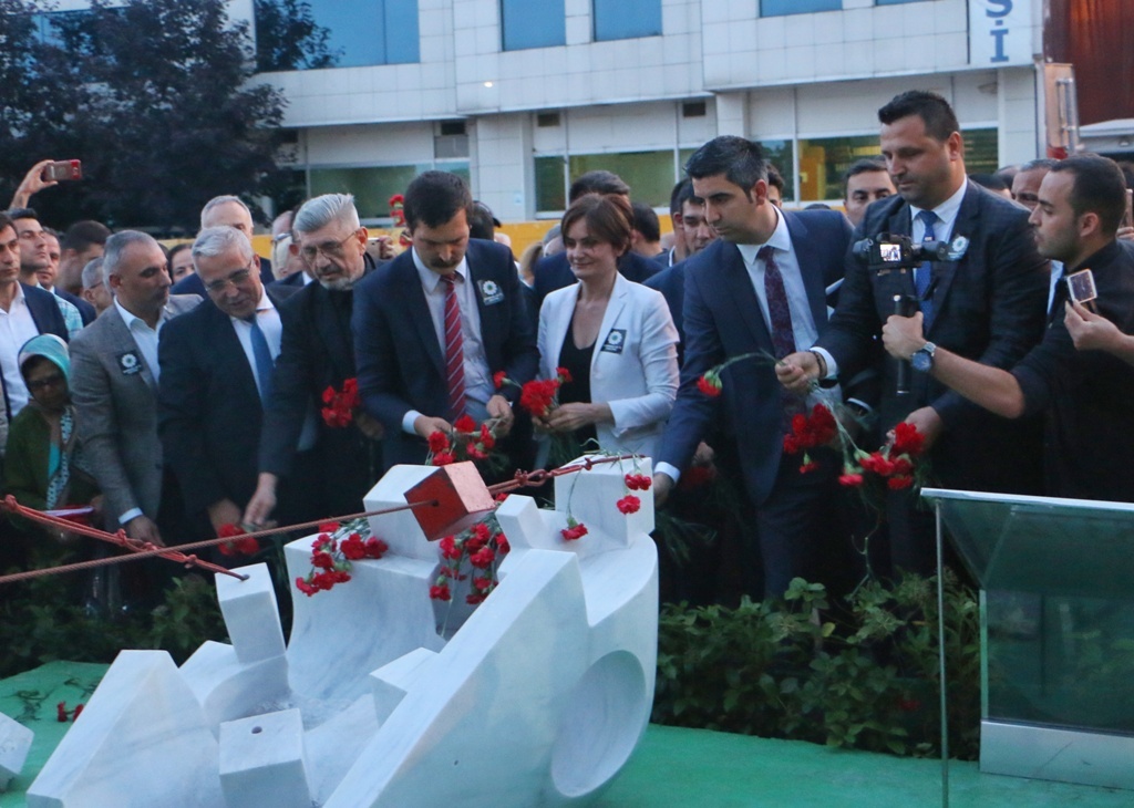 srebrenitsa-kurbanlari-kartalda-unutulmadi-1.jpeg