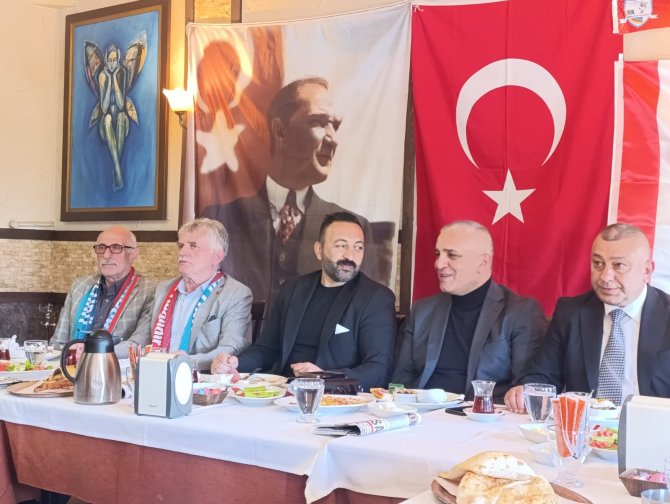 timuroglu-tel-1.jpg