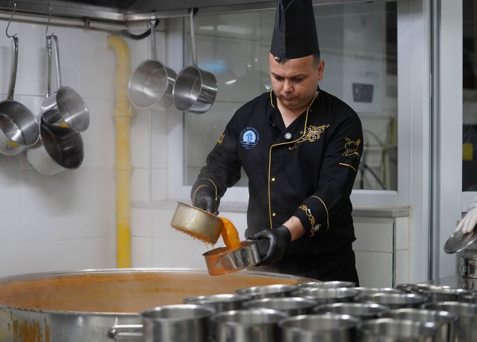 tuzla-2-sicak-yemek.jpg